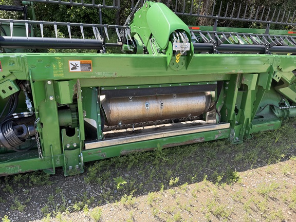 2024 John Deere RD40F Header Combine
