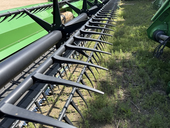 2024 John Deere RD40F Header Combine