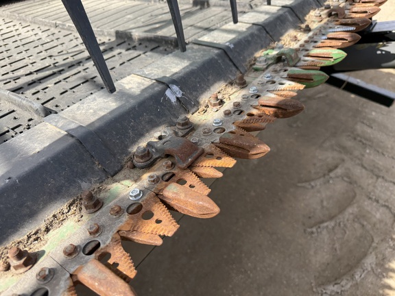 2024 John Deere RD40F Header Combine