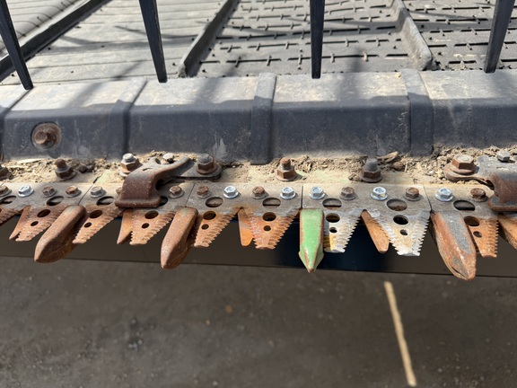 2024 John Deere RD40F Header Combine