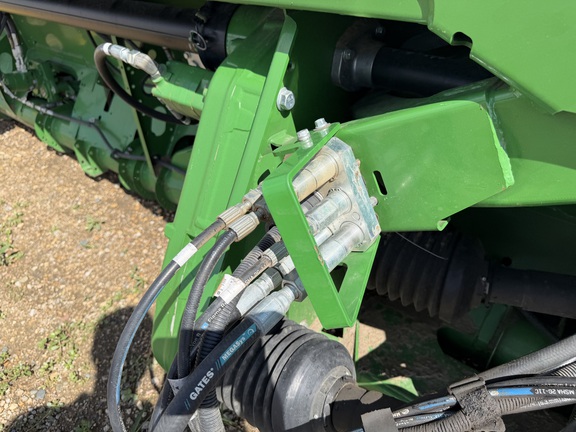 2024 John Deere RD40F Header Combine