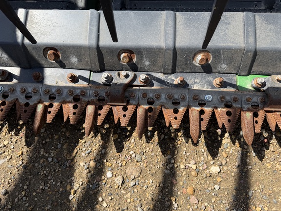 2024 John Deere RD40F Header Combine