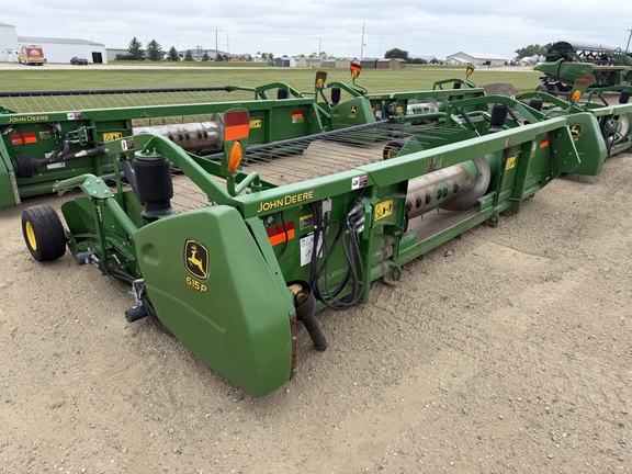 2018 John Deere 615P Header Combine