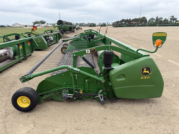 2018 John Deere 615P Header Combine