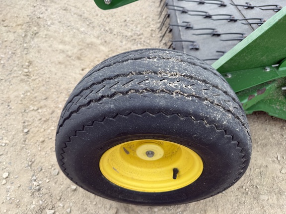2018 John Deere 615P Header Combine