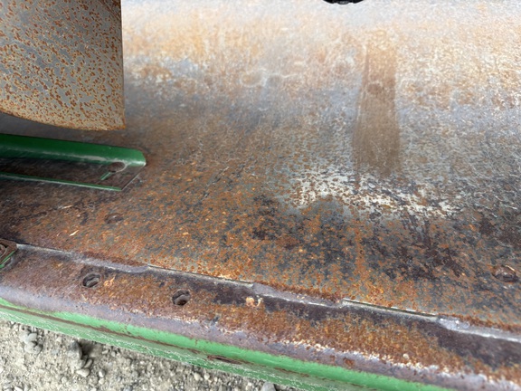 2018 John Deere 615P Header Combine