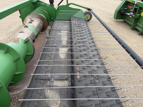 2018 John Deere 615P Header Combine