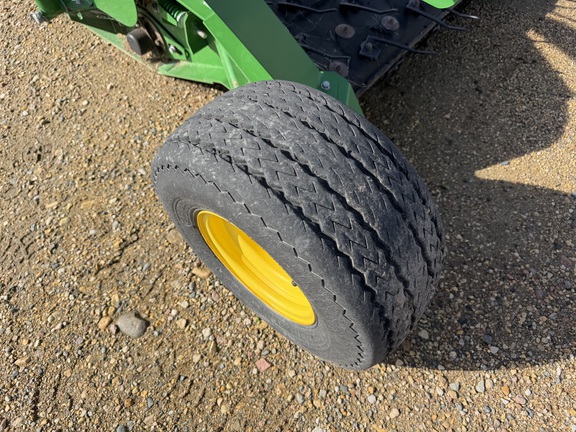 2018 John Deere 615P Header Combine