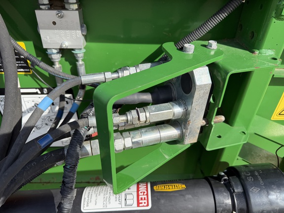 2018 John Deere 615P Header Combine