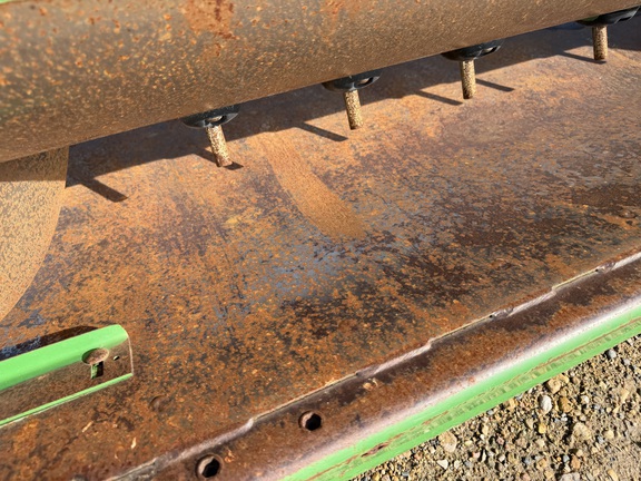 2018 John Deere 615P Header Combine