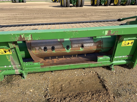2018 John Deere 615P Header Combine