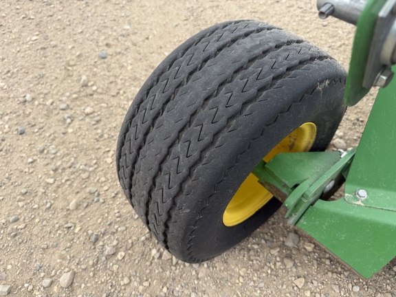 2018 John Deere 615P Header Combine