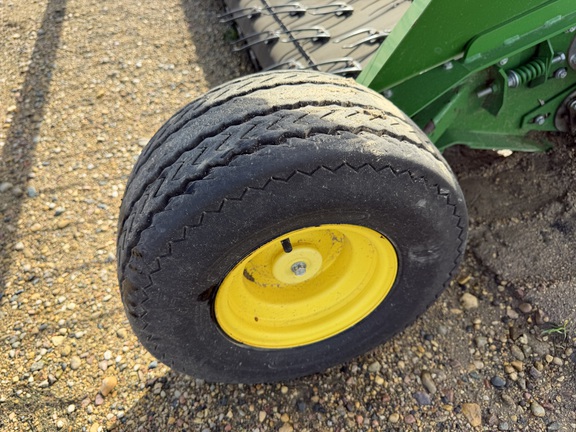 2018 John Deere 615P Header Combine