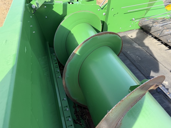 2018 John Deere 615P Header Combine