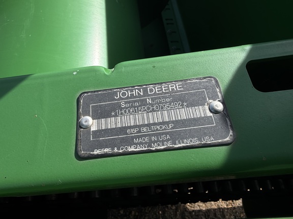 2017 John Deere 615P Header Combine