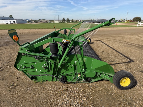 2017 John Deere 615P Header Combine
