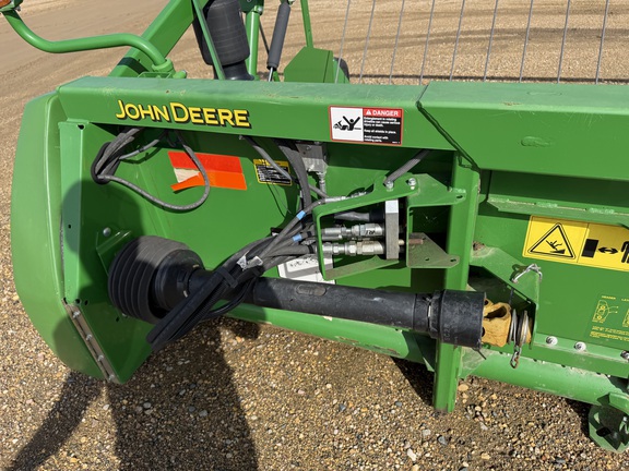 2017 John Deere 615P Header Combine