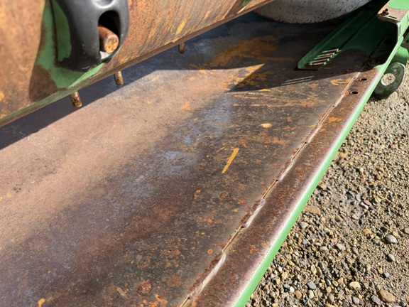 2017 John Deere 615P Header Combine