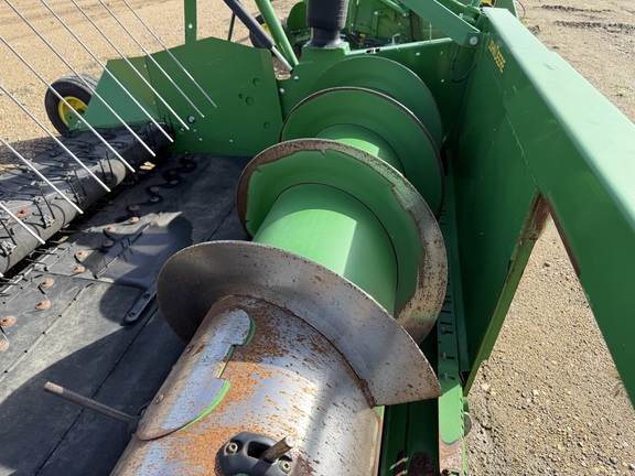 2017 John Deere 615P Header Combine