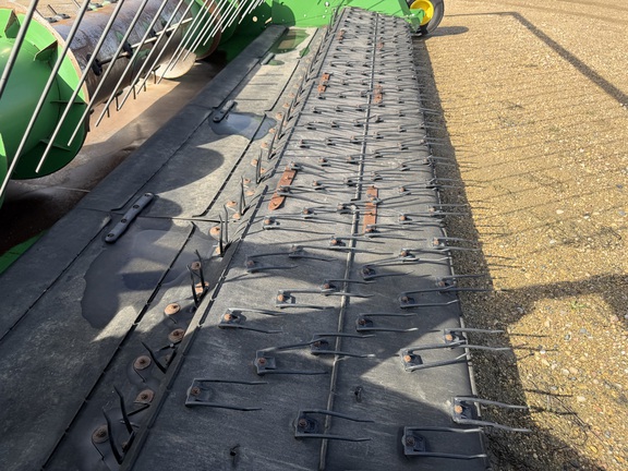 2017 John Deere 615P Header Combine
