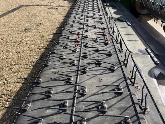 2017 John Deere 615P Header Combine