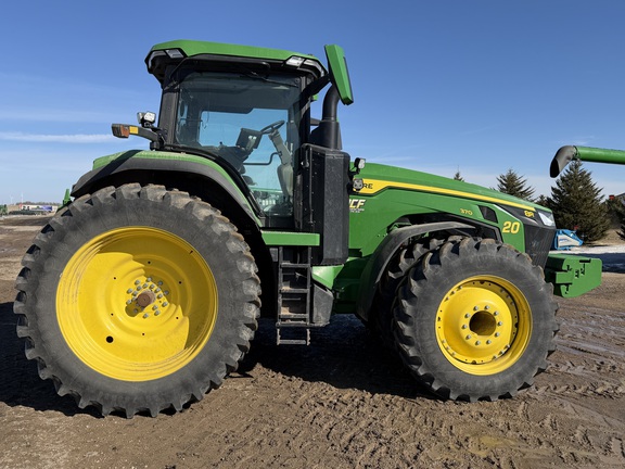 2025 John Deere 8R 370 Tractor