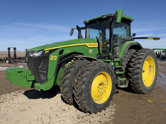 2025 John Deere 8R 370 Tractor