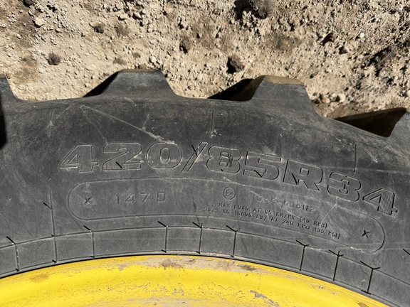 2025 John Deere 8R 370 Tractor
