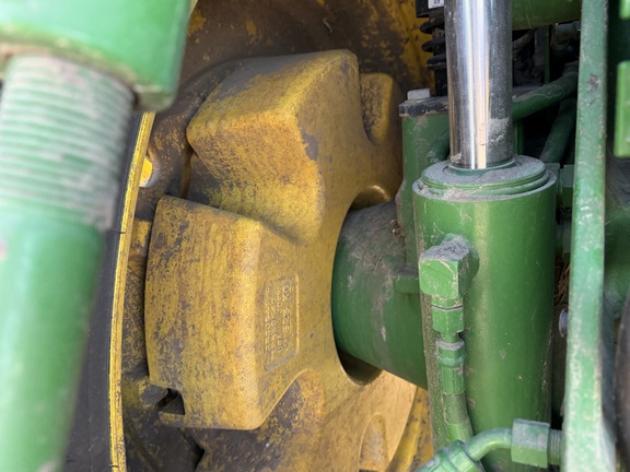 2025 John Deere 8R 370 Tractor