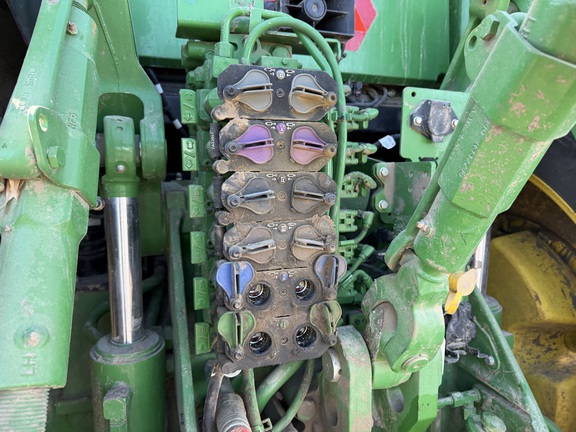 2025 John Deere 8R 370 Tractor