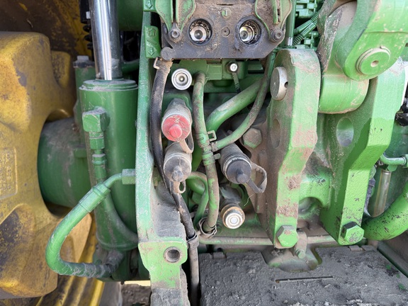 2025 John Deere 8R 370 Tractor