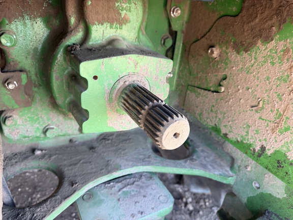 2025 John Deere 8R 370 Tractor