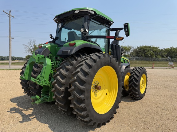 2025 John Deere 8R 370 Tractor
