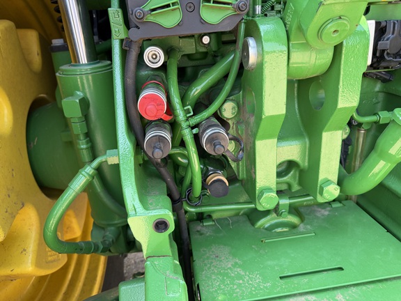 2025 John Deere 8R 370 Tractor