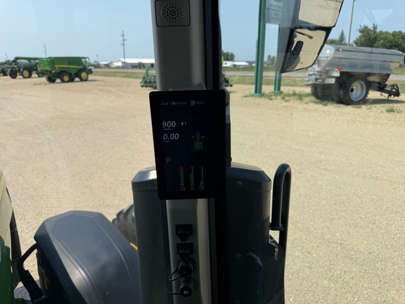 2025 John Deere 8R 370 Tractor