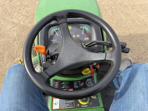 2004 John Deere X475 Garden Tractor