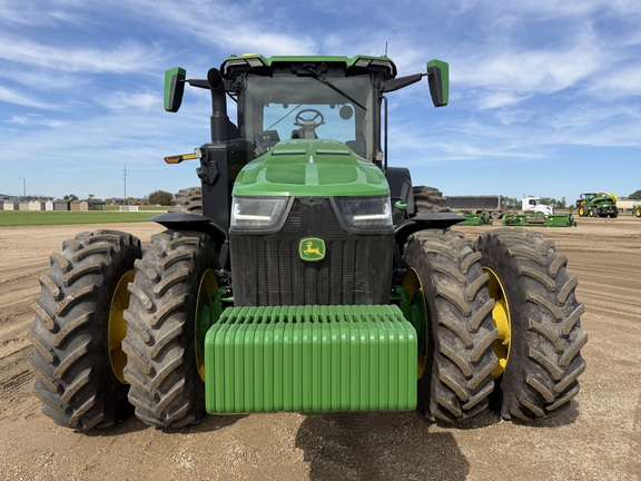 2025 John Deere 8R 370 Tractor