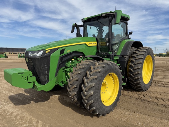 2025 John Deere 8R 370 Tractor