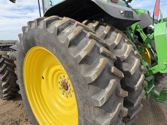2025 John Deere 8R 370 Tractor