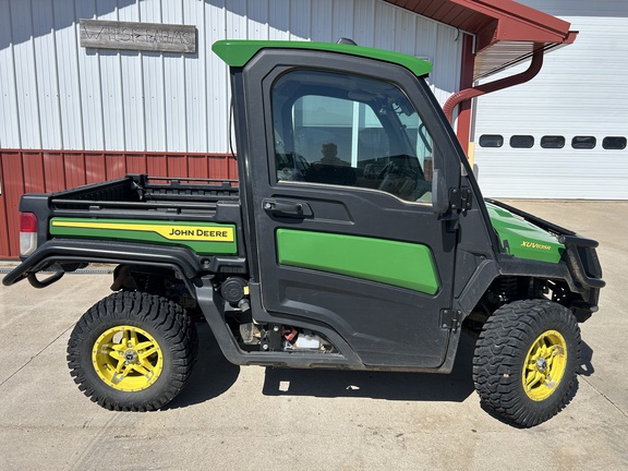 2023 John Deere XUV 835R ATV