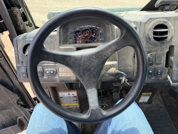 2023 John Deere XUV 835M ATV