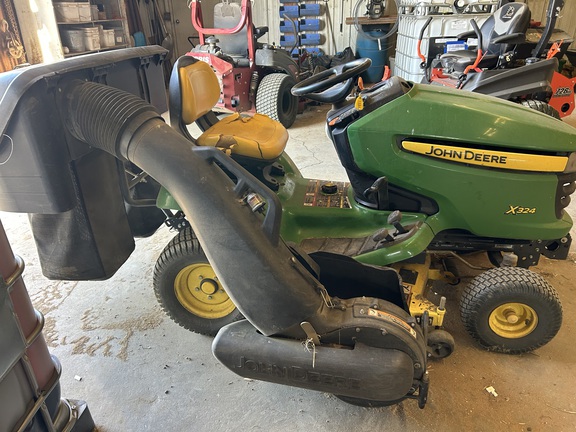 2008 John Deere X324 Garden Tractor