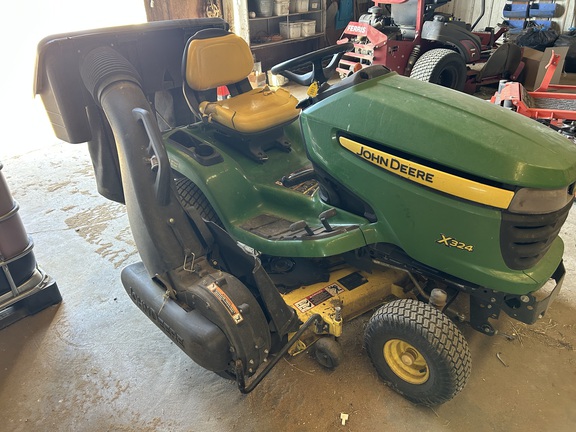 2008 John Deere X324 Garden Tractor