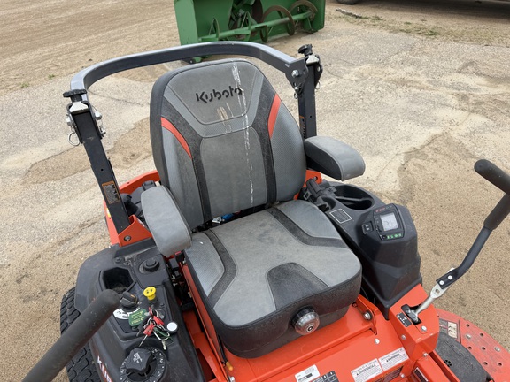 2022 Kubota Z781KWi Mower/Zero Turn