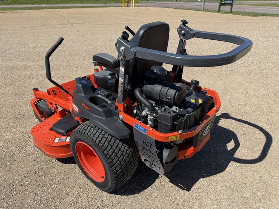 2022 Kubota Z781KWi Mower/Zero Turn