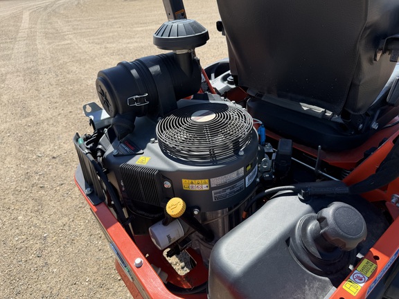 2022 Kubota Z781KWi Mower/Zero Turn