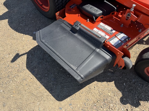 2022 Kubota Z781KWi Mower/Zero Turn