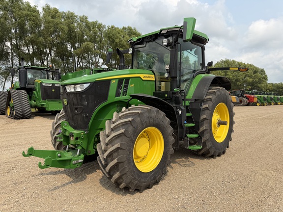 2025 John Deere 7R 350 Tractor