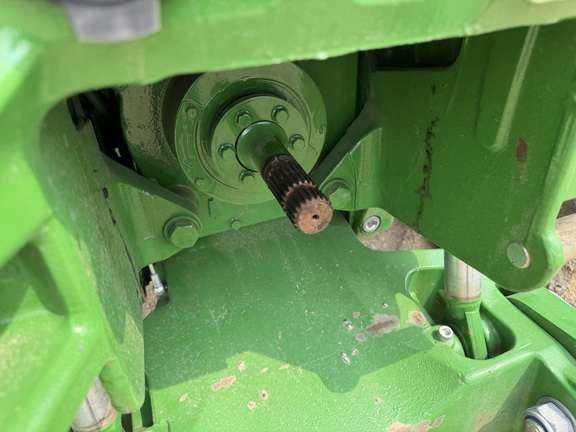 2025 John Deere 7R 350 Tractor