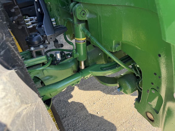 2025 John Deere 7R 350 Tractor